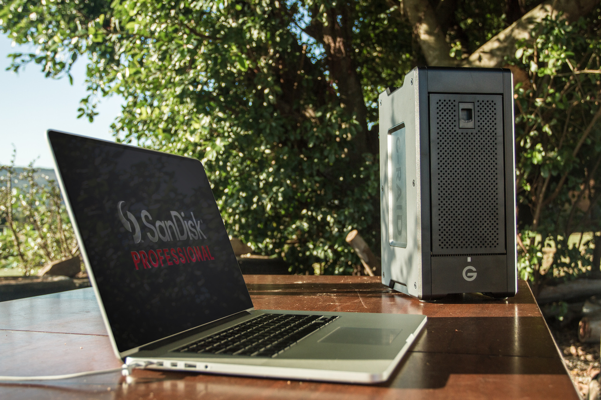 SanDisk Professional G-RAID SHUTTLE 8